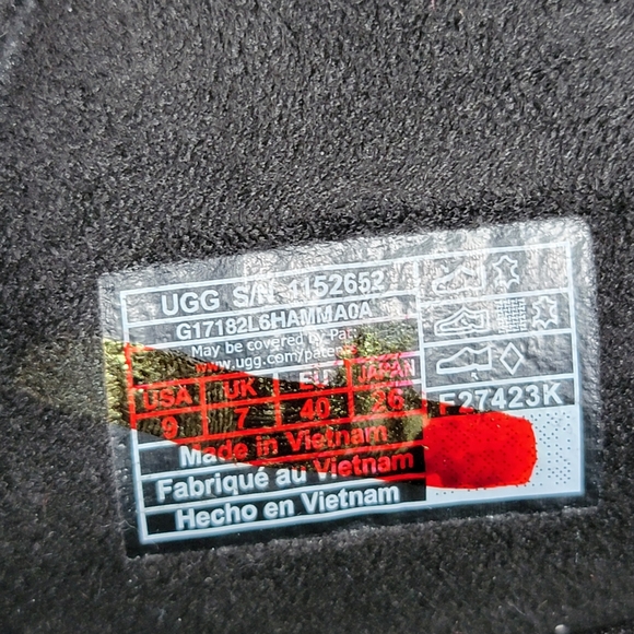 UGG Goldenstar Hi Slingback Sandal - Picture 10 of 12